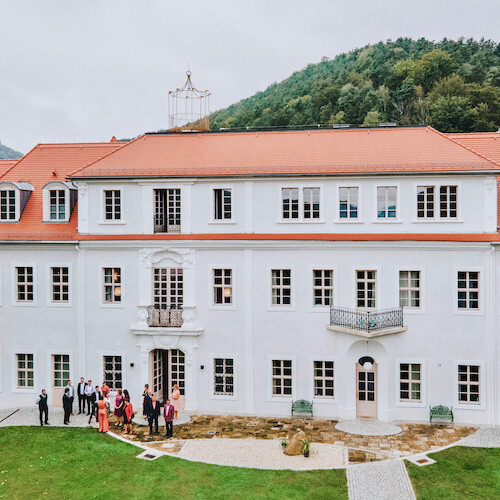 Schloss Prossen mit Gästen